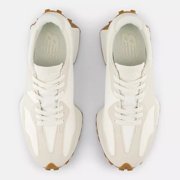 Women’s New Balance 327 Sneakers NEW - Picture 2 of 11